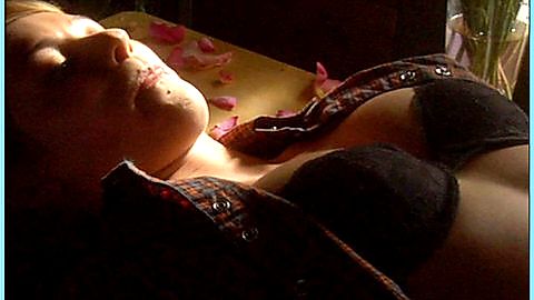 Pic: Lisa Marie Caruk in Angels Fall (2007)