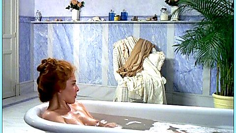 Pic: Nina Agustí in Entre naranjos (1998)