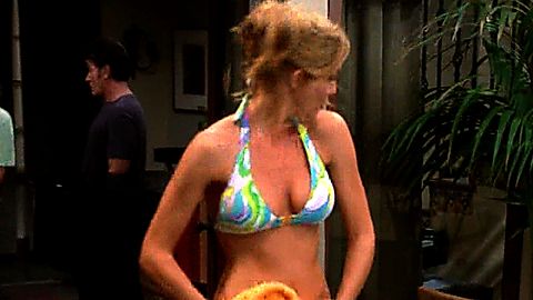 Pic: Tricia Helfer in Two and a Half Men (2003)