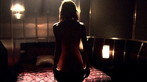 Pic: Tricia Helfer in Battlestar Galactica (2004)
