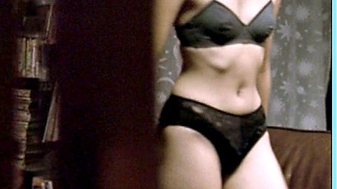 Pic: Sinitta Boonyasak in Last Life in the Universe (2003)
