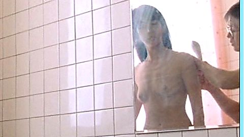 Pic: Seong Hyeon-a in Woman Is the Future of Man (2004)