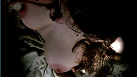 Pic: Nikolina Kujača in Dust (2001)