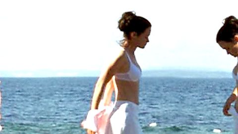 Pic: Alexis Bledel in The Sisterhood of the Traveling Pants (2005)