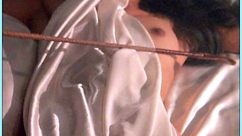 Pic: Prae Petchompoo in Off Limits (1988)