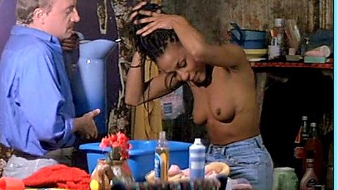 Pic: Mimi Félixine in Marche à l'ombre (1984)