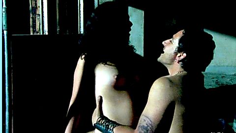 Pic: Tamara Acosta in Azul y blanco (2004)
