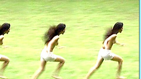 Pic: Chotiros Suriyawong in Ueng-Sao Pah Sa-Tarn Muang (2003)