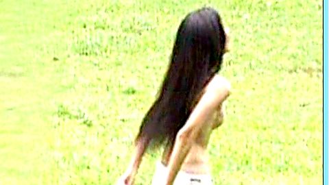 Pic: Chotiros Suriyawong in Ueng-Sao Pah Sa-Tarn Muang (2003)