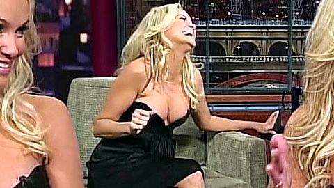 Pic: Kristin Chenoweth in Late Night with Conan O'Brien (1993)