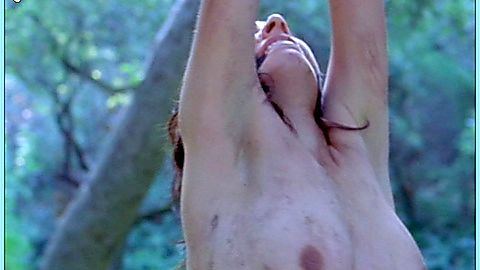 Pic: Natalie Avital in Shallow Ground (2004)