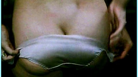 Pic: Natasha Ledesma in Kahit saan... kung pwede (1998)
