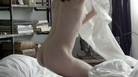 Pic: Robin Weigert in Concussion (2013)