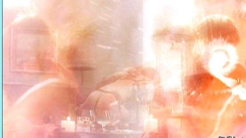 Pic: Menh-Wai Trinh in Rojo sangre (2004)