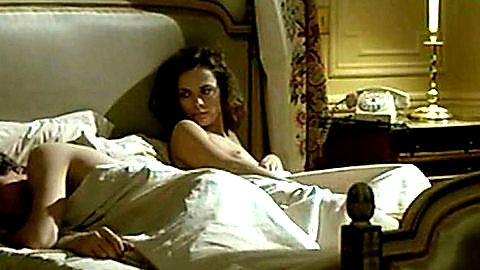 Pic: Nathalie Nell in L' amour propre ne le reste jamais très longtemps (1985)