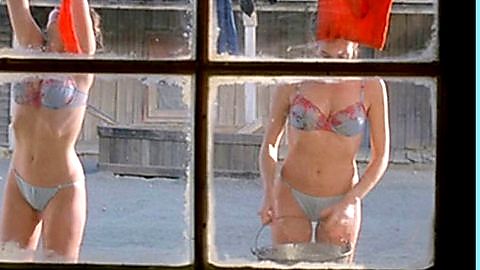 Pic: Halina Reijn in Grimm (2003)