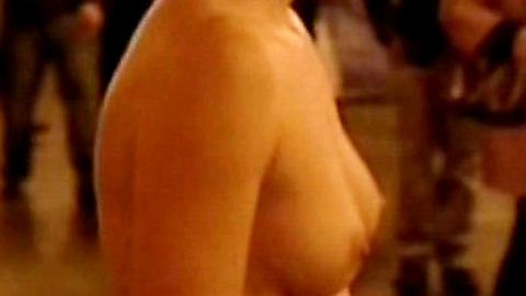 Pic: Barbora Bobulova in Cuore sacro (2005)