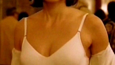 Pic: Barbora Bobulova in Cuore sacro (2005)