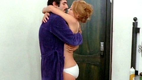 Pic: Katia Christine in Prima notte del Dottor Danieli, industriale... (1970)