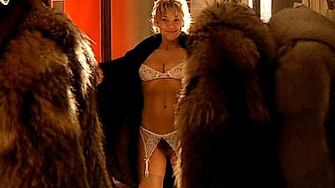 Pic: Gilla Novak in The Dark Side of Love (1985)
