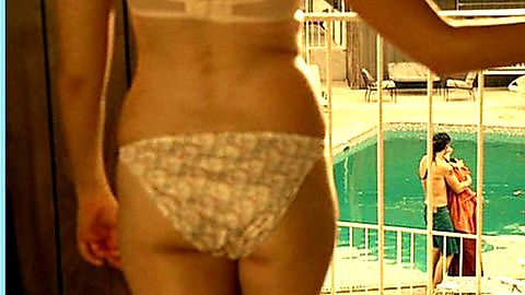 Pic: Diora Baird in The Texas Chainsaw Massacre: The Beginning (2006)