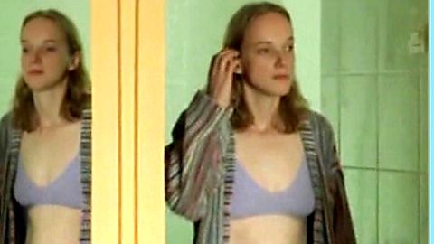 Pic: Claudia Geisler in Mörder in Weiß - Der Tod lauert im OP (2005)