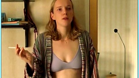 Pic: Claudia Geisler in Mörder in Weiß - Der Tod lauert im OP (2005)