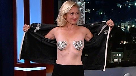 Pic: Alexandra Wentworth in Jimmy Kimmel Live! (2003)