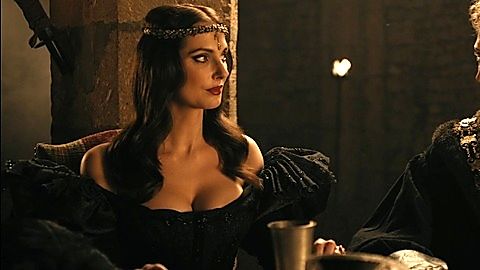 Pic: Frédérique Bel in Metal Hurlant Chronicles