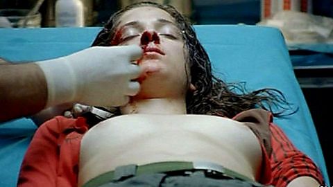 Pic: Elena Perino in Don't Move (2004)