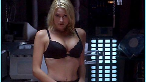 Pic: Gianna Patton in The Thing Below (2004)
