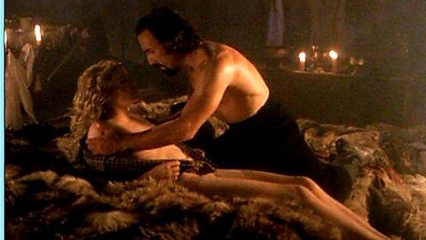 Pic: Kam Heskin in Vlad (2003)