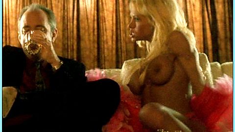 Pic: Jennifer Hill in Ten 'til Noon (2006)
