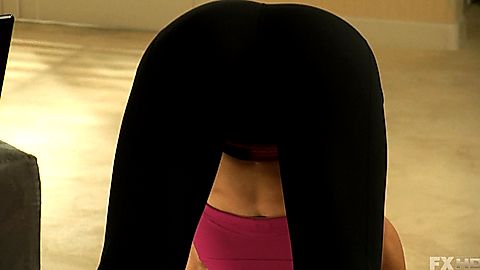 Pic: Nadine Velazquez in The League (2009)