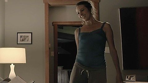 Pic: Amy Acker in Let's Kill Ward's Wife (2014)