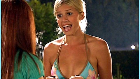 Pic: Sarah Wright in The Loop (2006)