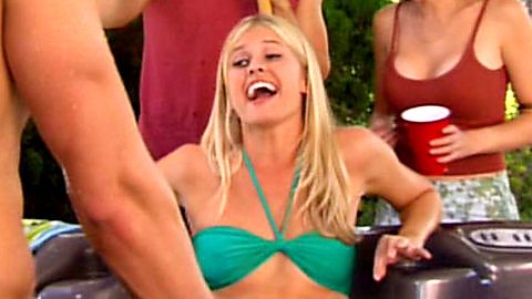 Pic: Sarah Wright in The Loop (2006)