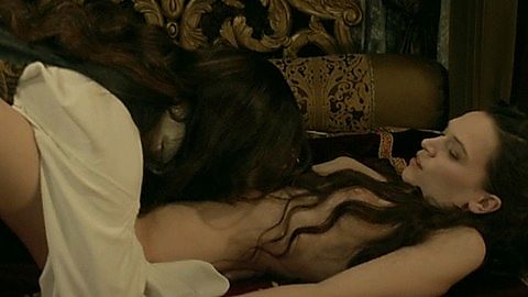 Pic: Anna Brewster in Versailles (2015)