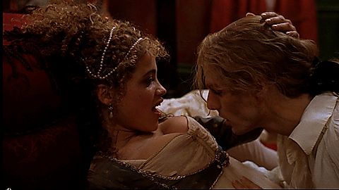 Pic: Indra Ové in Interview with the Vampire (1994)