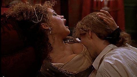 Pic: Indra Ové in Interview with the Vampire (1994)