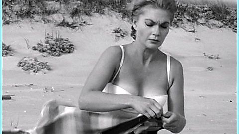 Pic: Barbara Wilkin in The Flesh Eaters (1964)