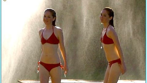 Pic: Stephanie Sherrin in Kids in America (2005)