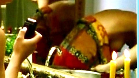 Pic: Kira Koschella in Drei mit Herz (1999)