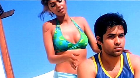 Pic: Mallika Sherawat in Murder (2004)