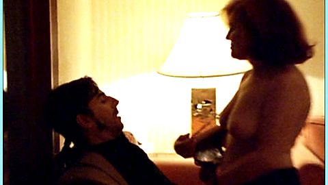 Pic: Lourdes Barba in Amor idiota (2004)