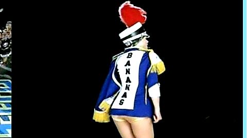 Pic: Gwen Stefani in Hollaback Girl (2005)