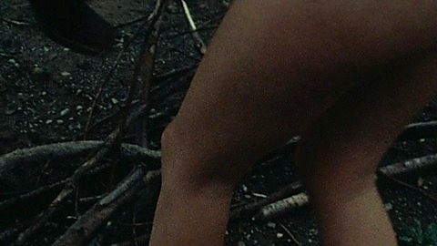 Pic: Linda Bond in Death Bed: The Bed That Eats (1977)
