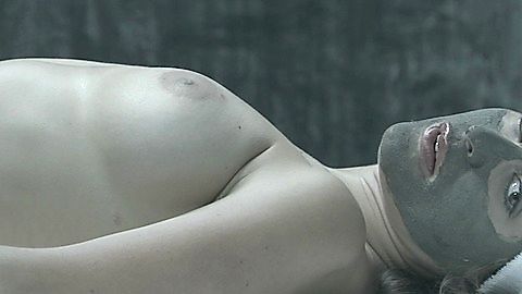 Pic: Nela Lucic in Monamour (2007)