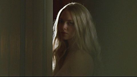 Pic: Amanda Seyfried in Dear John (2010)