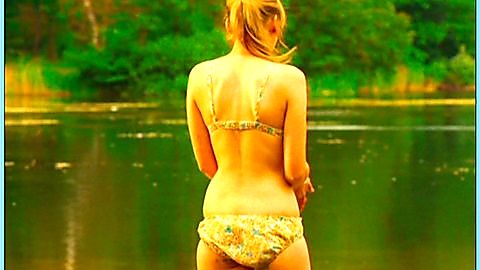 Pic: Jelena Weber in Elementarteilchen (2006)